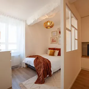 https://appartement-cocoon-dans-maison-du-xviime-sicle.inbrittany.com